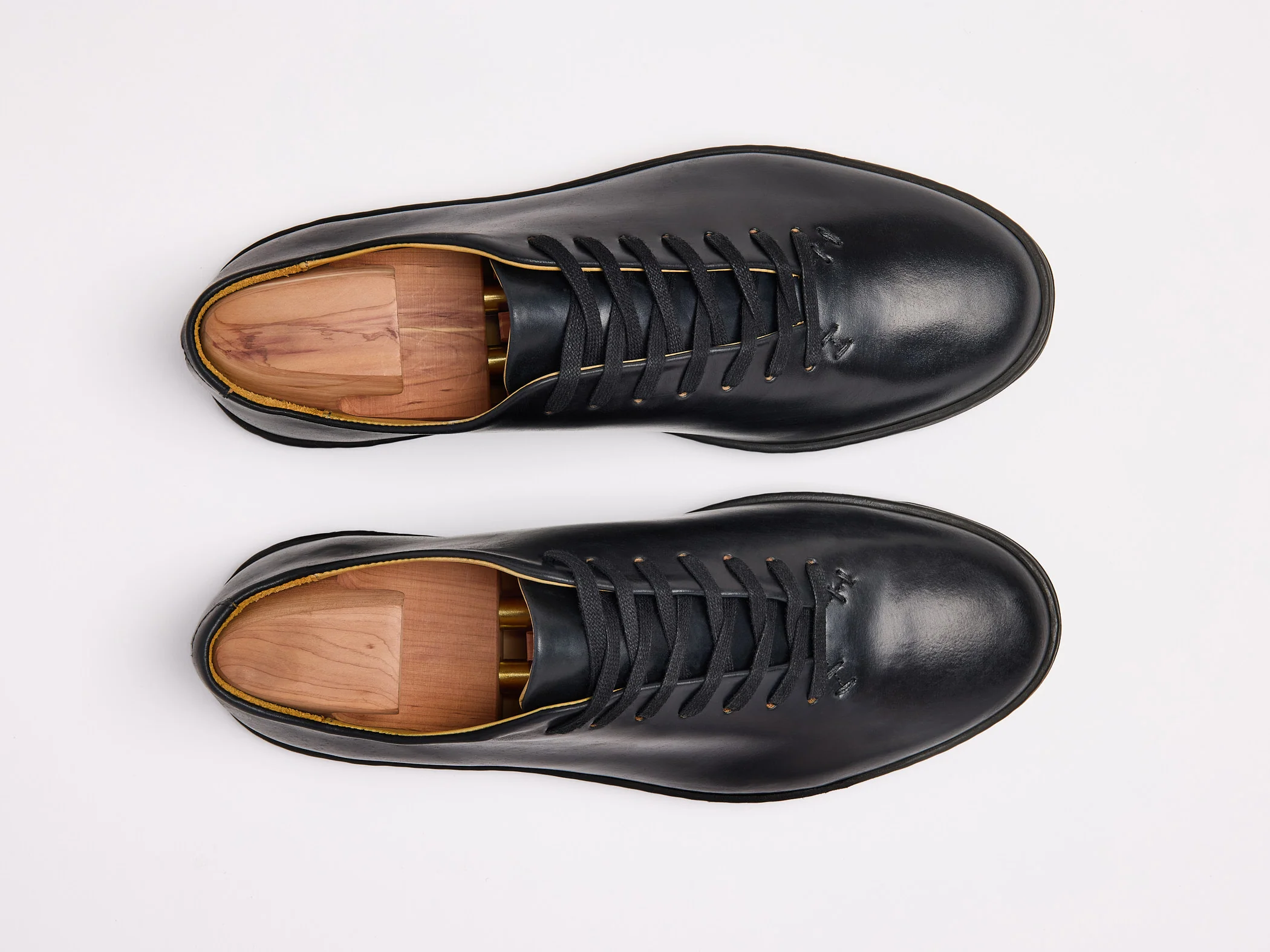 Hanley Sneaker - Horween Shell Cordovan Black - Image 3