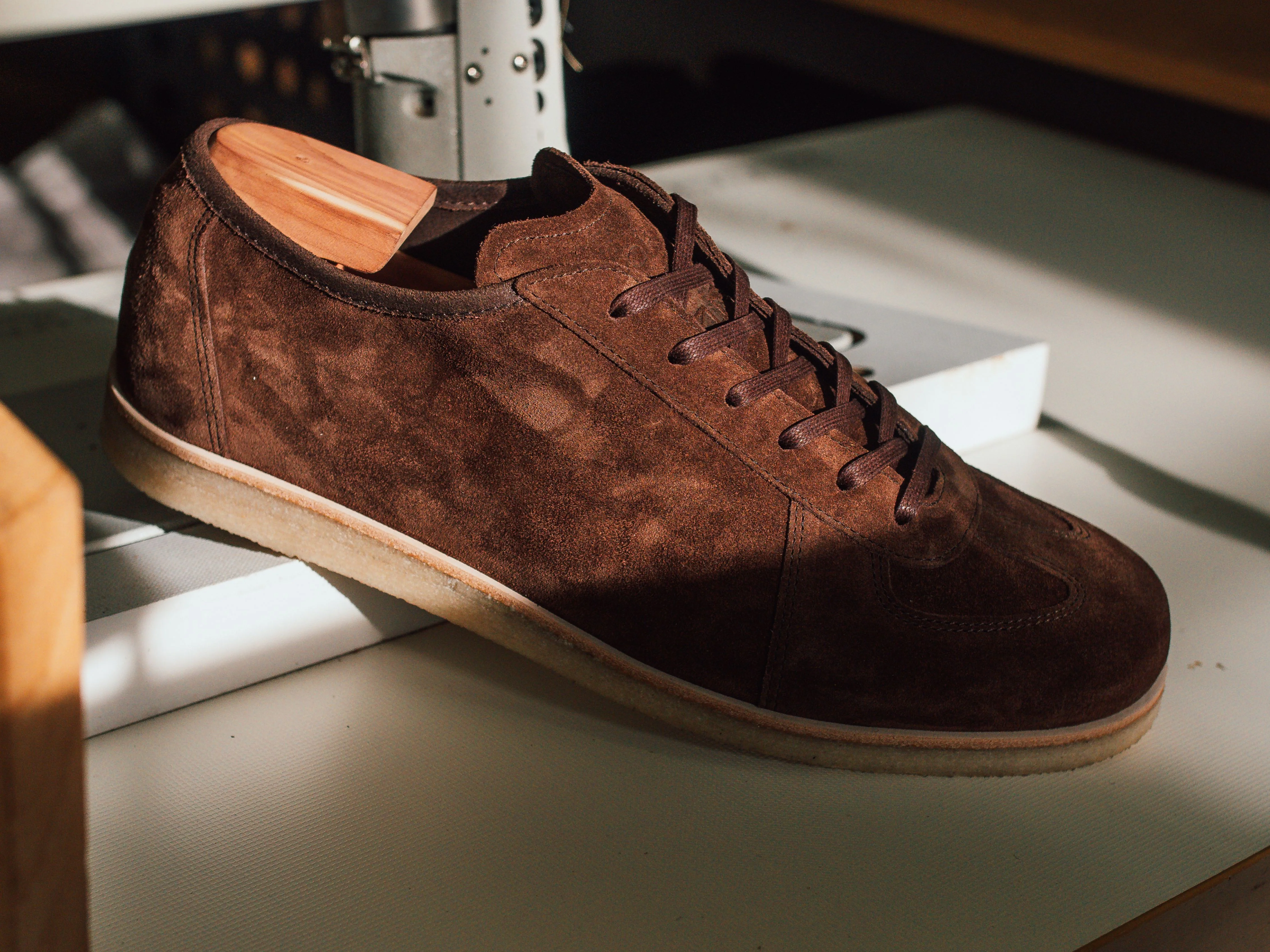 The Roma Crepe - Opera Go Rain Chestnut Leather Low Top GAT Sneaker - Image 5