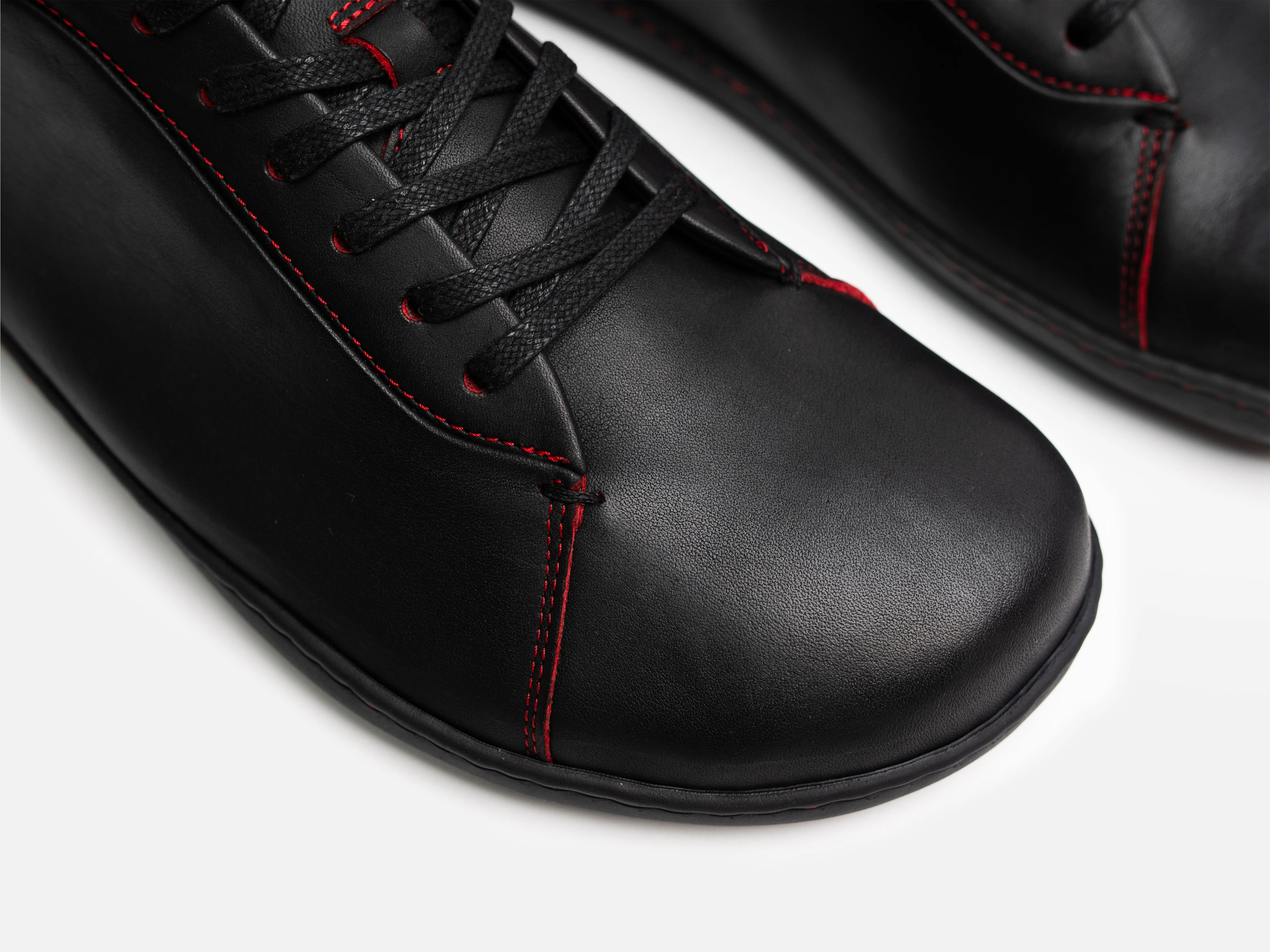 WALKLEY Barefoot Low Top Blood Core Leather Sneaker - Image 5