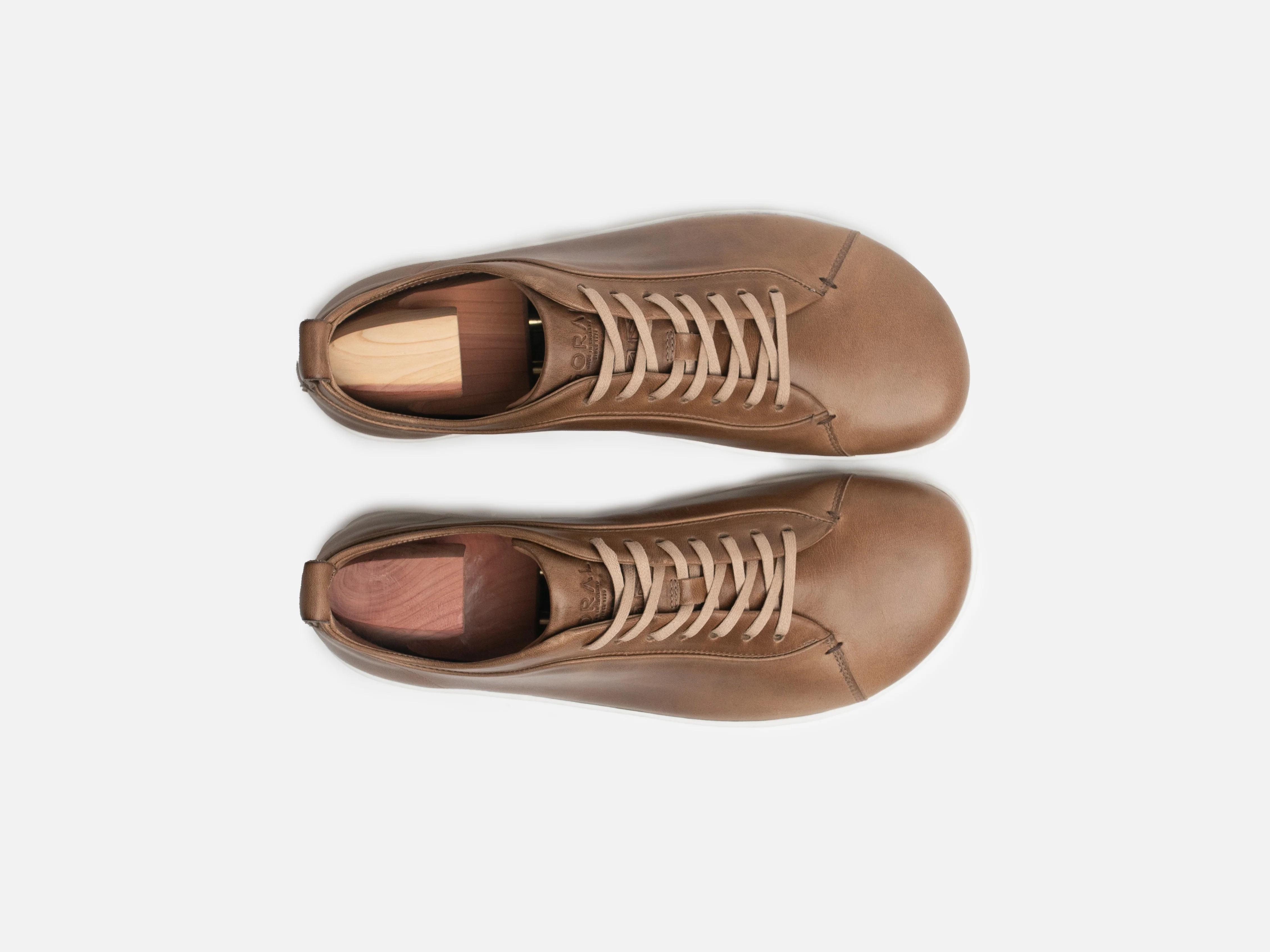 WALKLEY Barefoot Low Top Horween Natural Leather Sneaker - Image 3