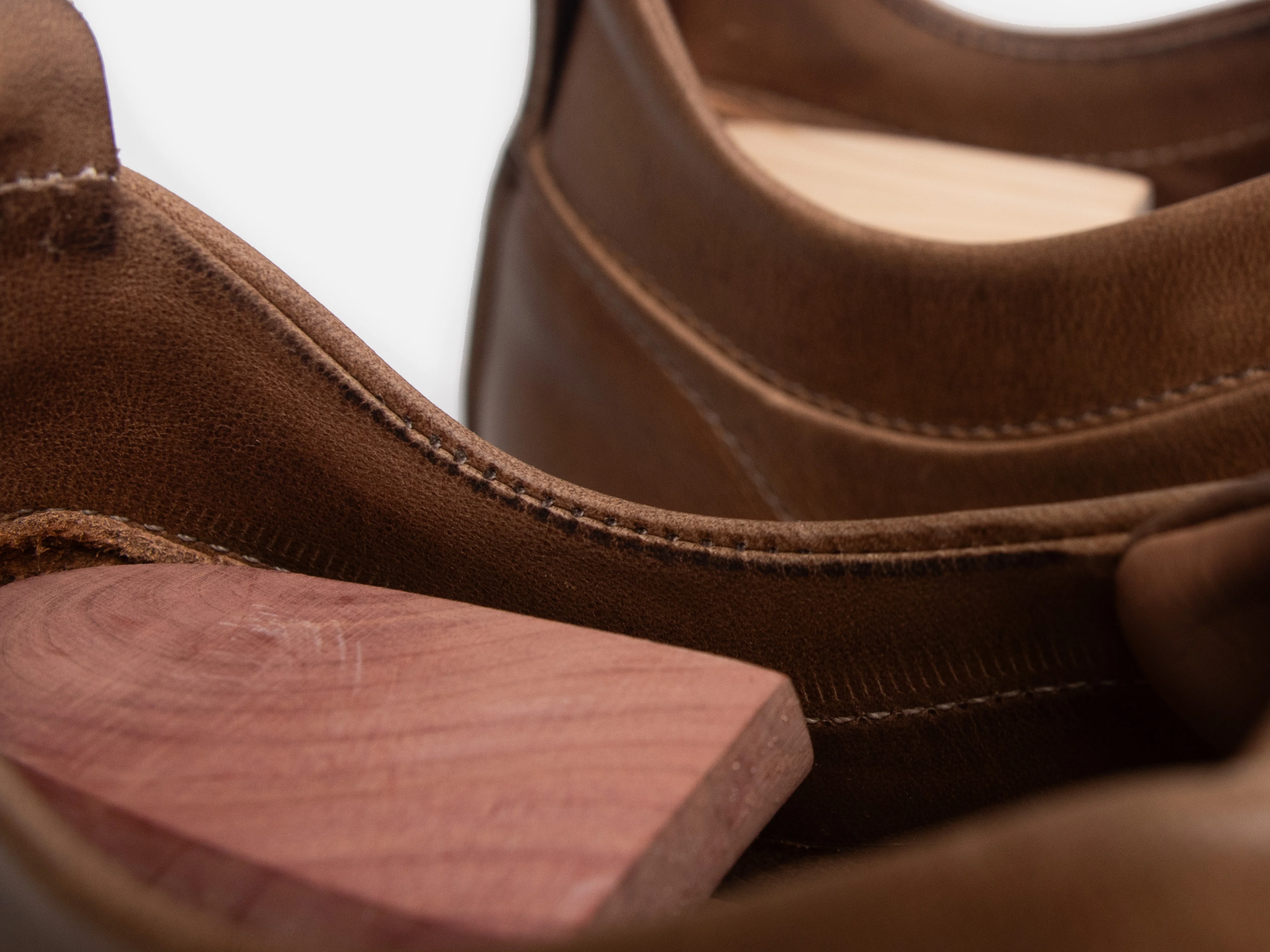 WALKLEY Barefoot Low Top Horween Natural Leather Sneaker - Image 5