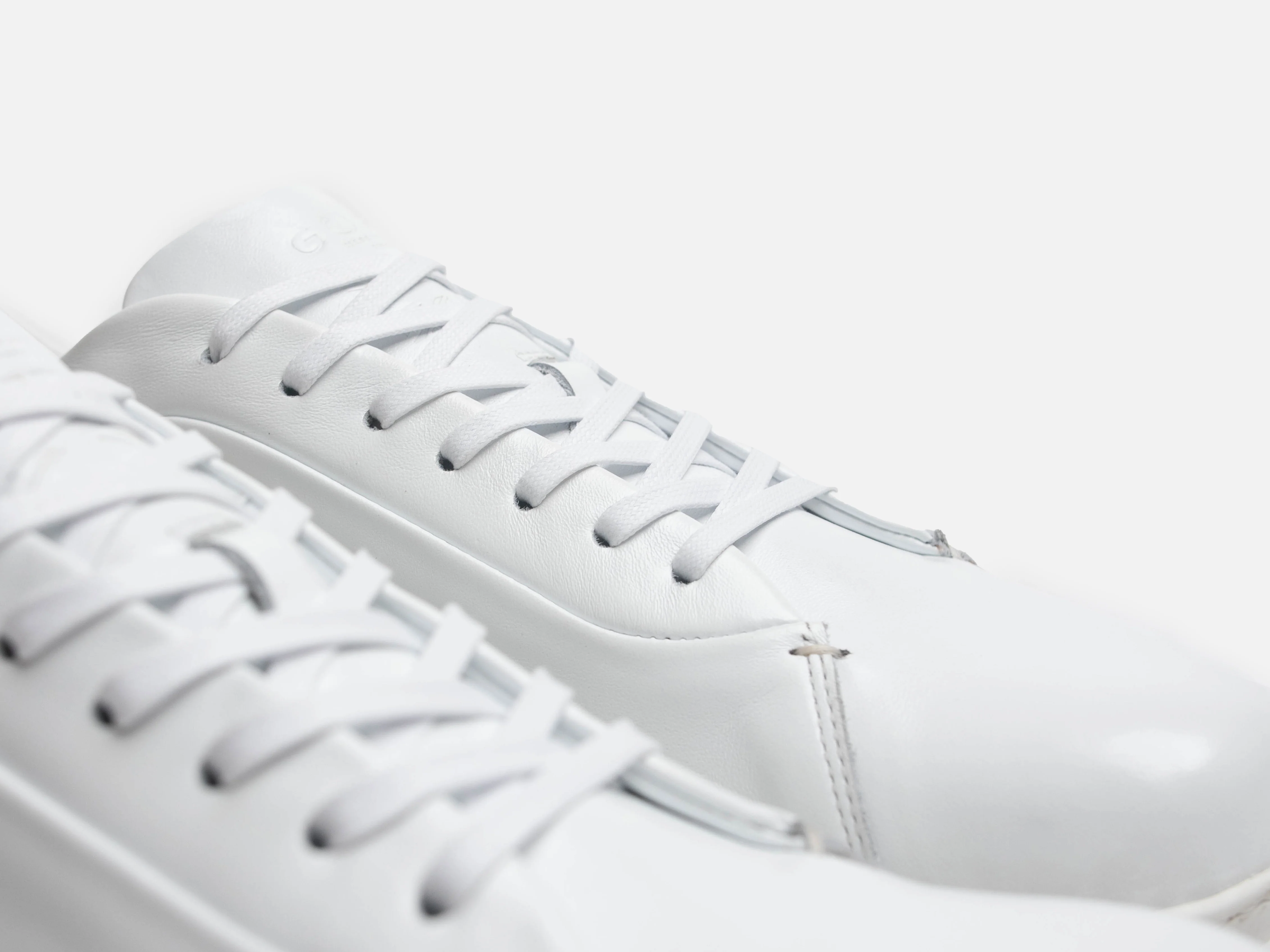 WALKLEY Barefoot Low Top White Calfskin Leather Sneaker - Image 4